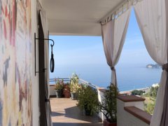 Charming Apartment With Independent Entrance and Panoramic Sea View - 1