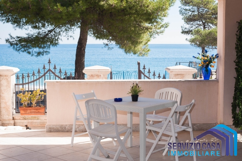  taormina affitto quart: mazzeo servizio casa di francesco sciacca