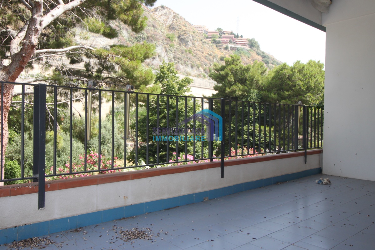 Appartamento LETOJANNI vendita  Letojanni  Servizio Casa di Francesco Sciacca